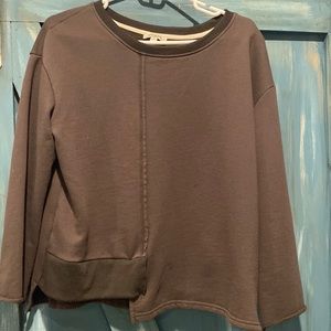 Long sleeve uneven hem umgee brown/grey light weight sweat shirt like new
